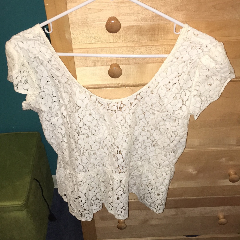White lace flowery shirt
